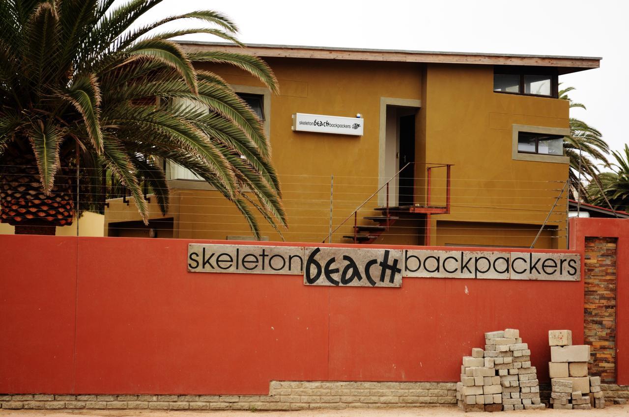 Skeleton Beach Backpackers Свакопмунд Экстерьер фото